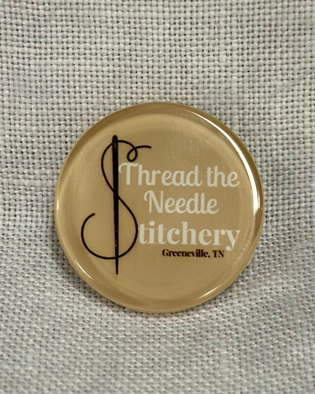 Thread the Needle Stitchery Needle Minder