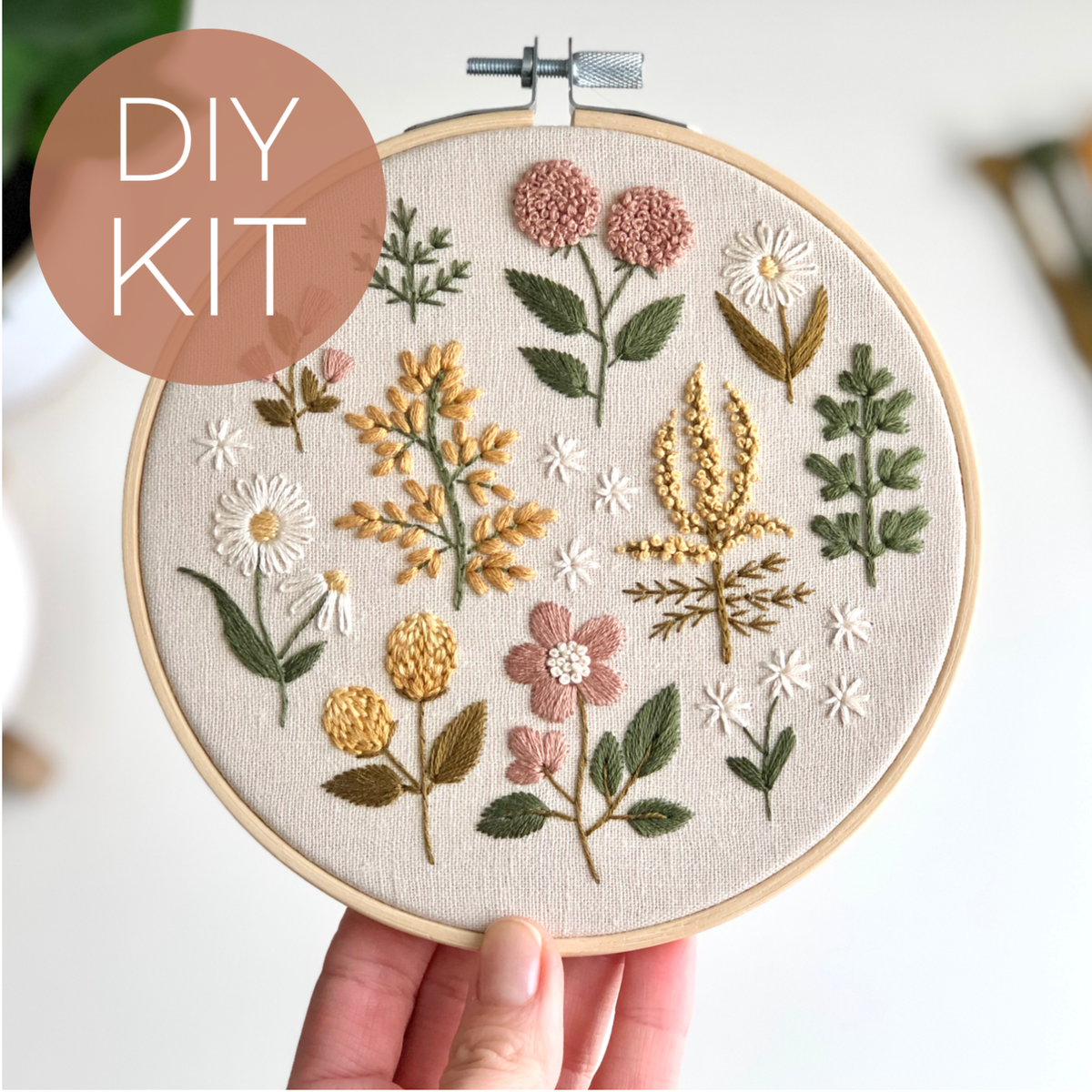 Vintage Floral Embroidery DIY Kit
