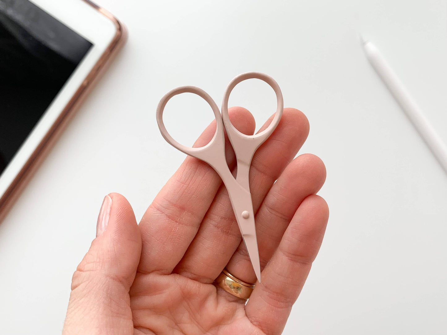 Small Needlecraft Scissor