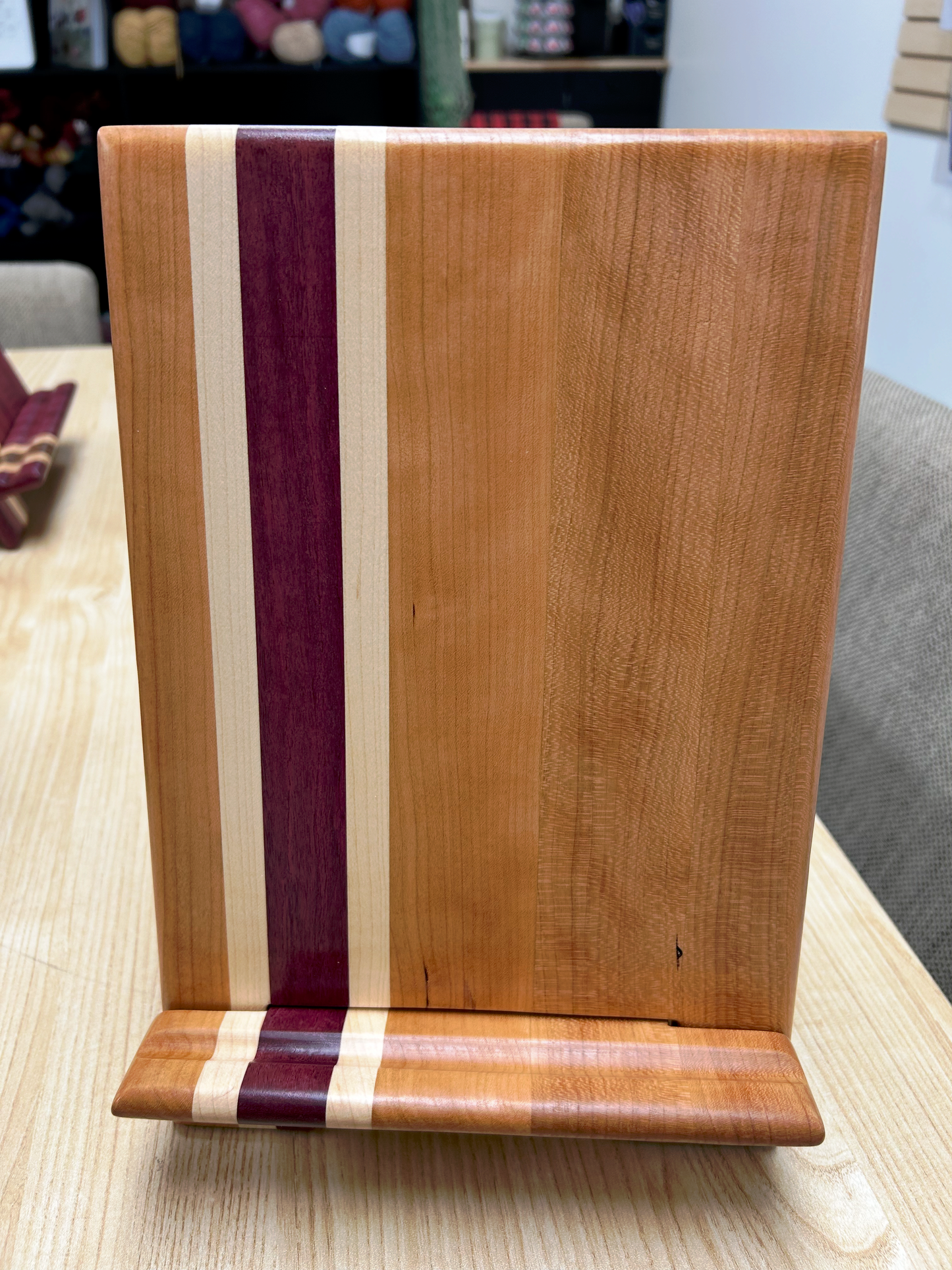 Tablet or Pattern Stand