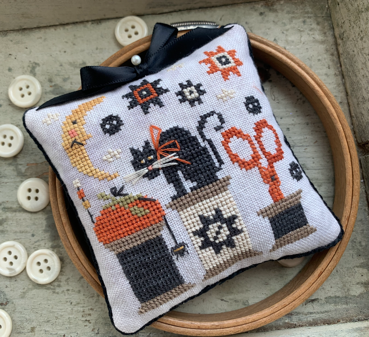 Halloween Spools Pinkeep