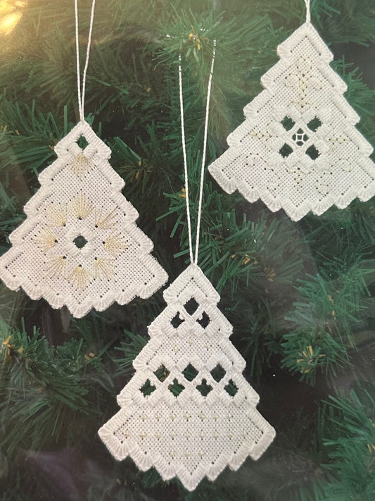 Christmas Tree Hardanger Ornament Kit