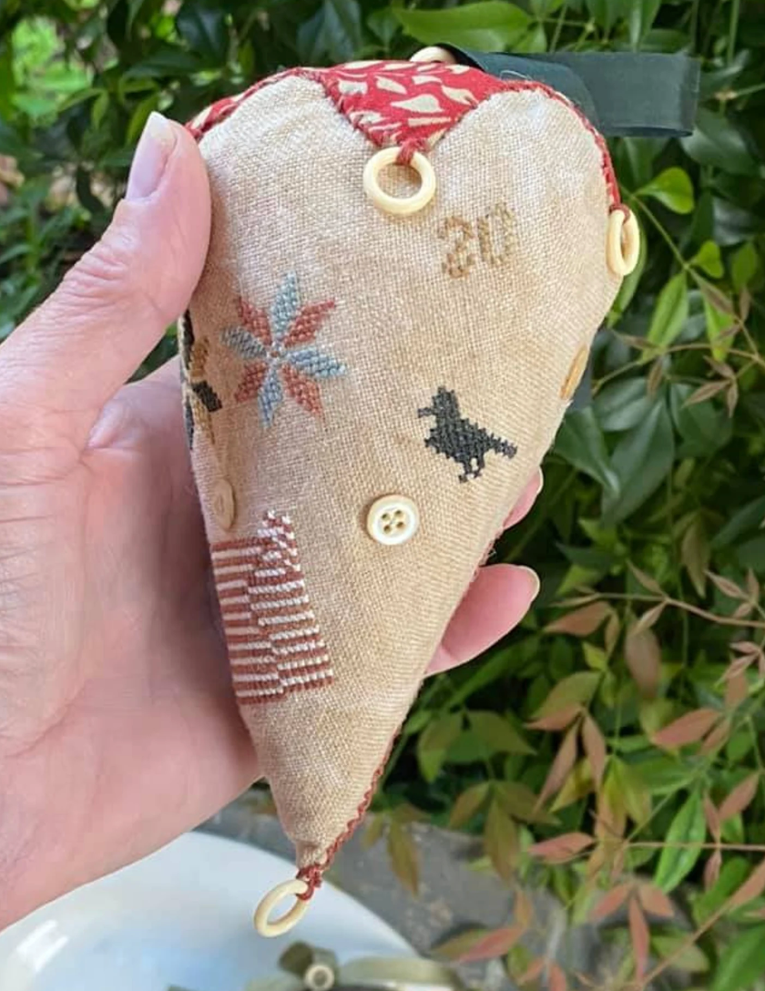 Patriotic Strawberry Pinkeep