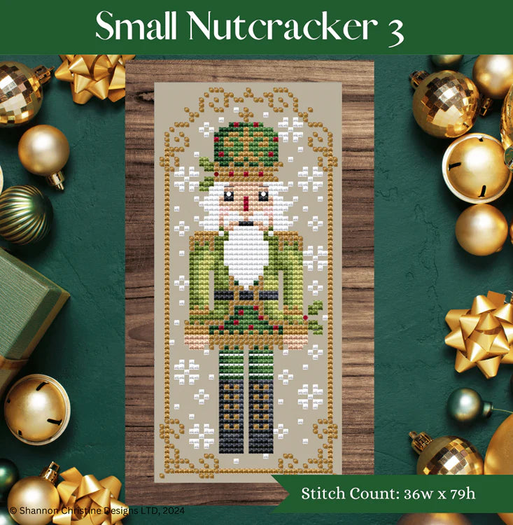 Small Nutcracker 3 (green)