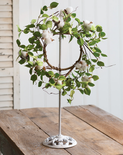 Extendable Farmhouse Wreath Holder