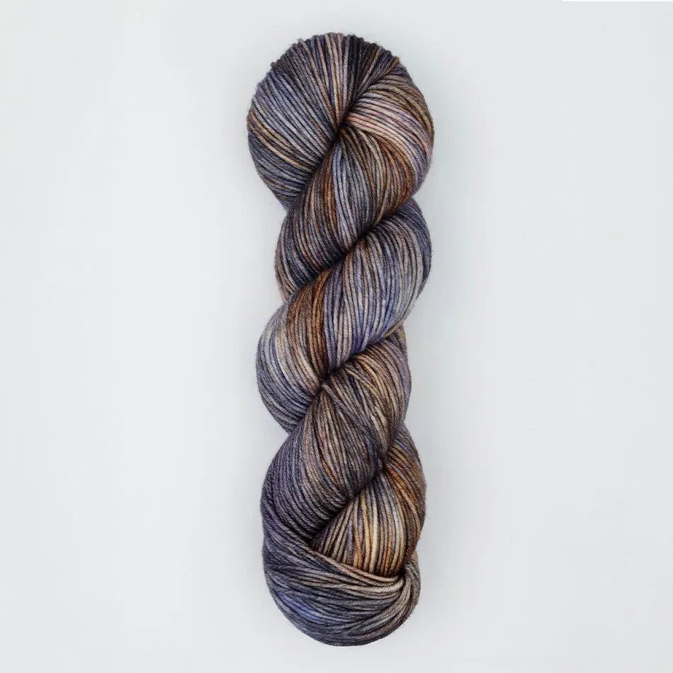 Symfonie Viva Yarn — Mulberry Mud, full skein